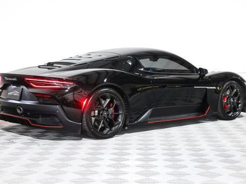 Used 2022 Maserati MC20 Coupe RWD image 7