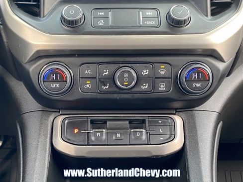 Used 2022 GMC Acadia Denali w/ GMC Pro Grade Package image 37