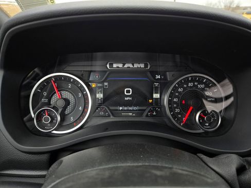 New 2026 RAM 2500 Big Horn AWD/4WD image 19