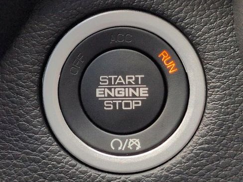 Used 2023 RAM 1500 Big Horn AWD/4WD image 28