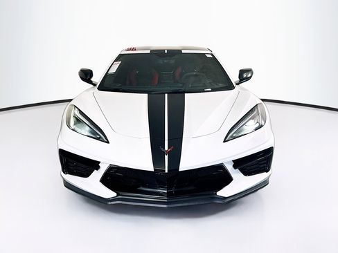 Used 2022 Chevrolet Corvette Stingray Premium Cpe w/ Z51 Performance Package RWD image 8