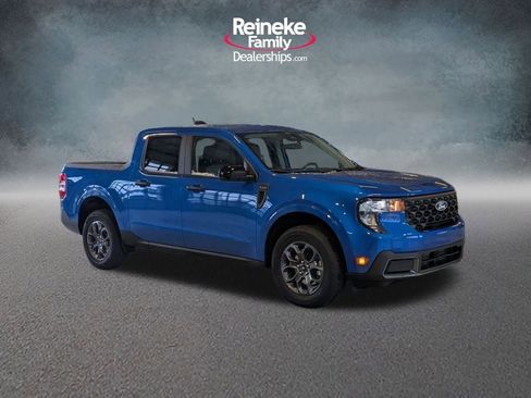 New 2026 Ford Maverick XLT w/ XLT Luxury Package image 3