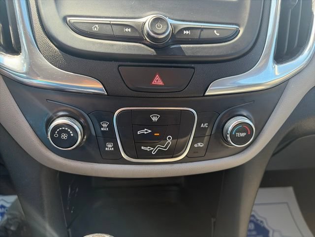 Used 2020 Chevrolet Equinox LS w/ LS Convenience Package FWD image 22