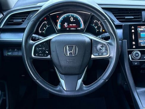 Used 2016 Honda Civic Touring image 14