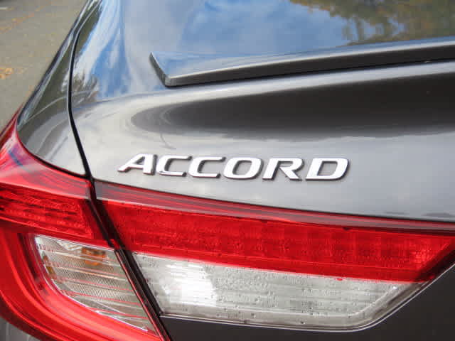 Used 2019 Honda Accord Sport image 7