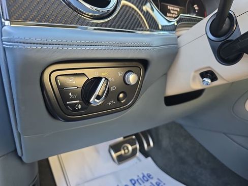 Used 2021 Bentley Bentayga Speed AWD/4WD image 30