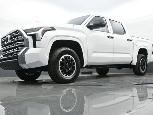Used 2026 Toyota Tundra SR AWD/4WD image 27