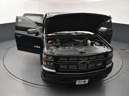 Used 2015 Chevrolet Silverado 1500 LTZ Z71 w/ Midnight Edition AWD/4WD image 25