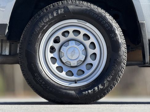 Used 2023 Chevrolet Colorado W/T w/ WT Convenience Package II image 19