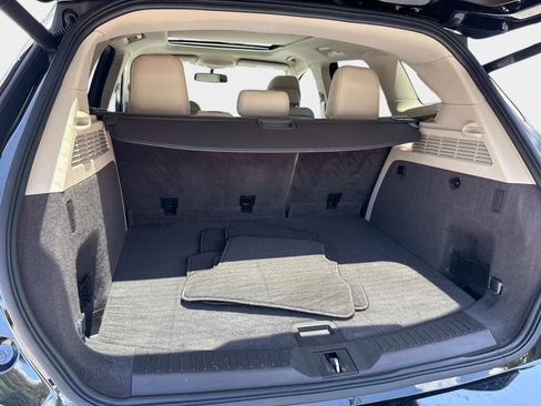 Used 2019 Lincoln MKC Reserve FWD image 9