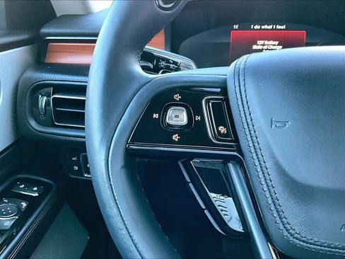 Used 2021 Lincoln Aviator Grand Touring w/ Equipment Group 302A image 23