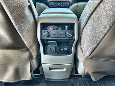 Certified 2023 GMC Acadia Denali w/ Denali Technology Package image 21