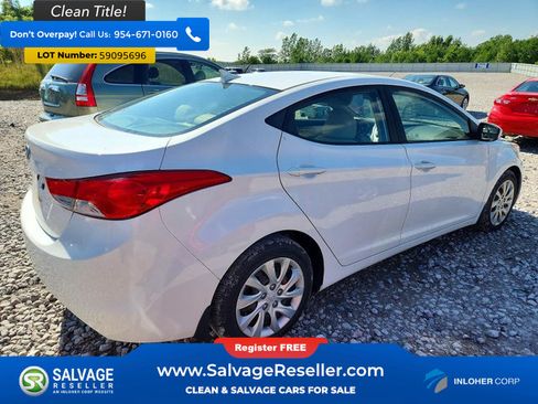 Used 2012 Hyundai Elantra GLS FWD image 4