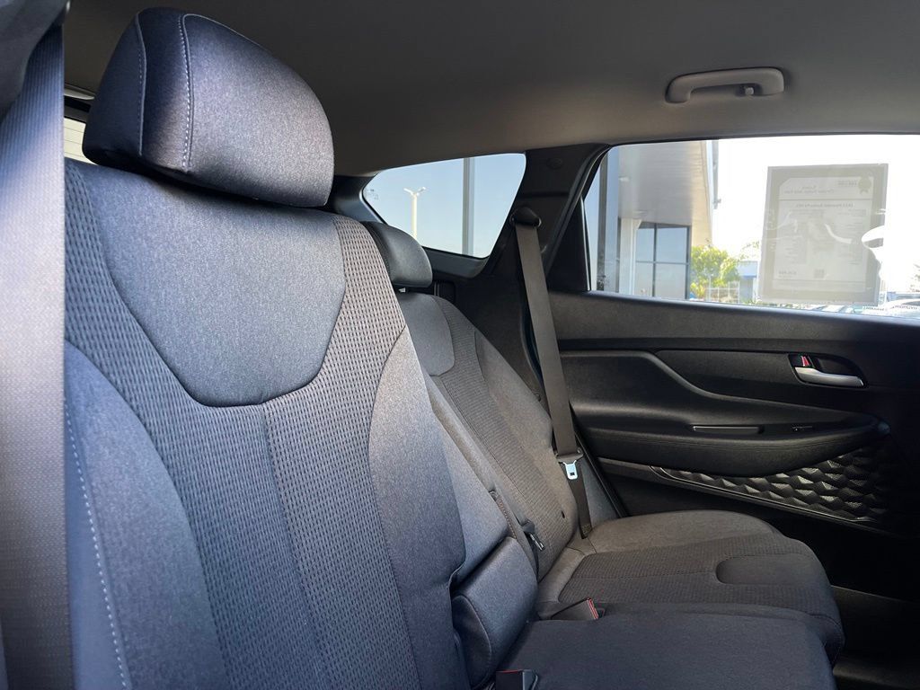 Used 2022 Hyundai Santa Fe SEL w/ Cargo Package AWD/4WD image 13