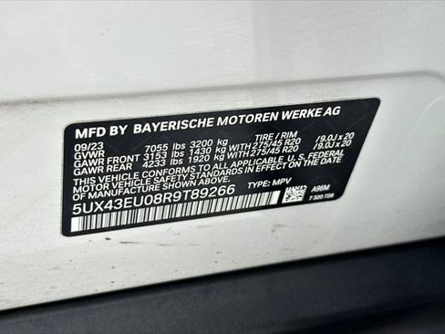 Used 2024 BMW X5 xDrive50e w/ Parking Assistance Package image 28