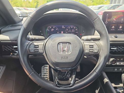 Used 2024 Honda Accord Sport image 17