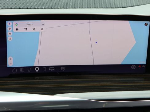 Certified 2025 Cadillac Escalade Premium Luxury AWD/4WD image 16