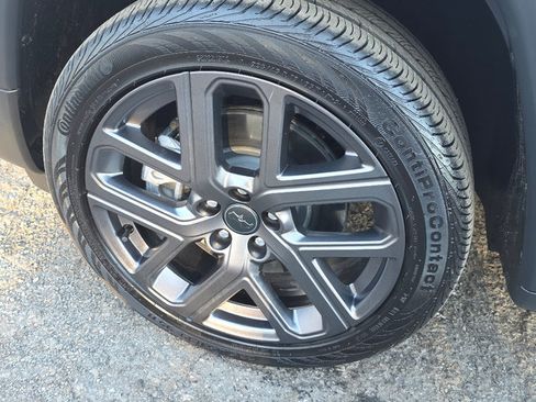 Used 2026 Jeep Compass Limited w/ Limited Altitude Pack image 29