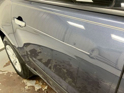 Used 2014 Chevrolet Traverse LS FWD image 32