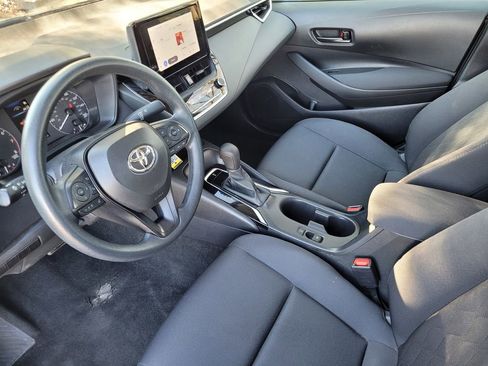 Used 2024 Toyota Corolla LE image 18
