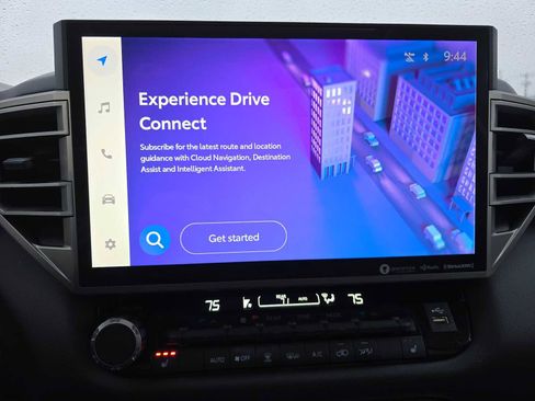 Certified 2024 Toyota Sequoia SR5 image 33