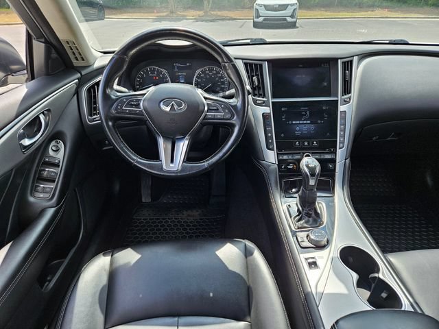 Used 2021 INFINITI Q50 Luxe RWD image 12