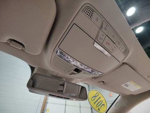 Used 2018 Mercedes-Benz E 400 4MATIC Coupe image 38