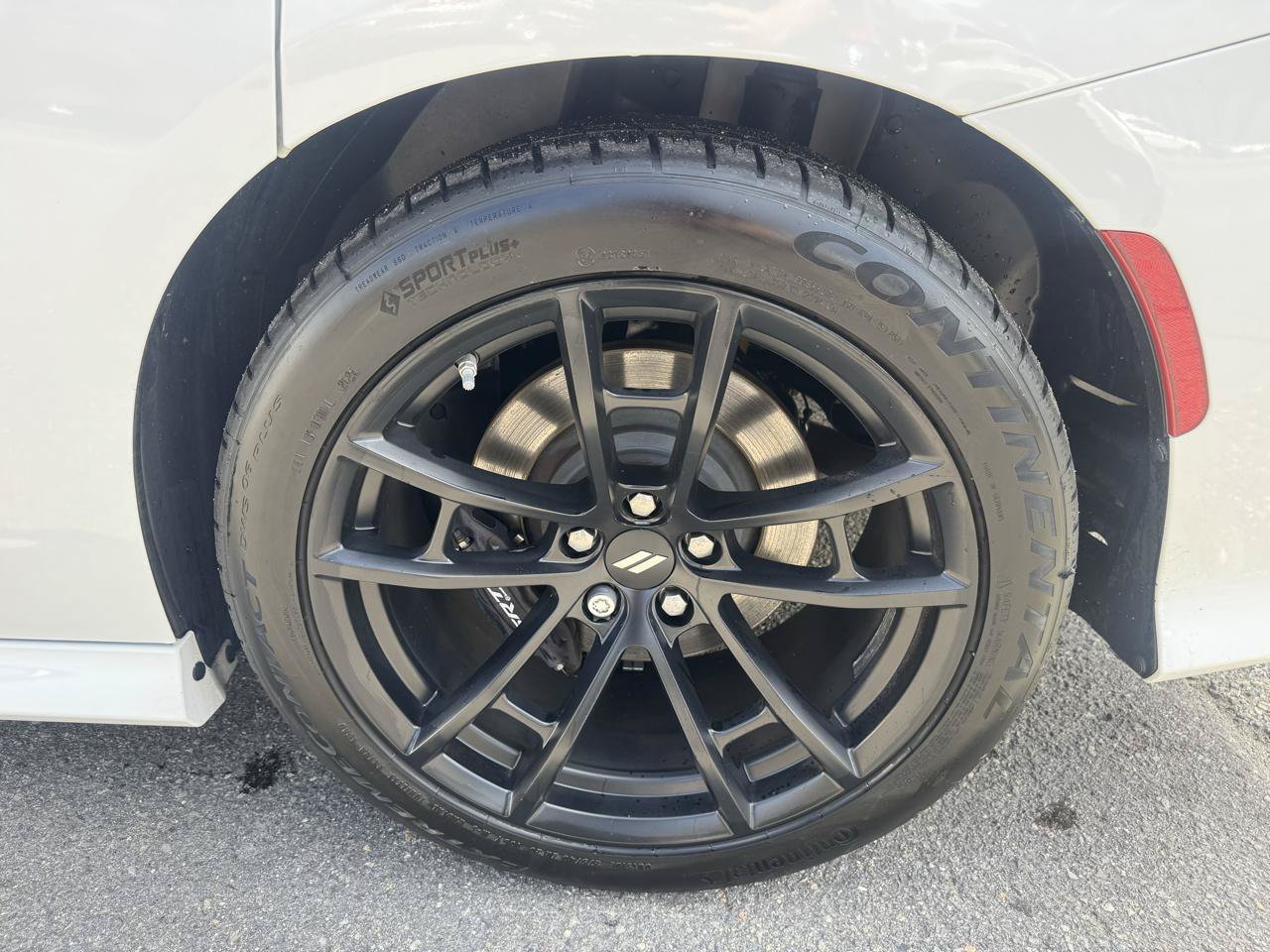 Used 2021 Dodge Charger Scat Pack w/ Dynamics Package RWD image 40