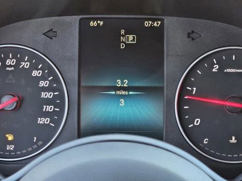 Used 2024 Mercedes-Benz Sprinter 2500 image 19