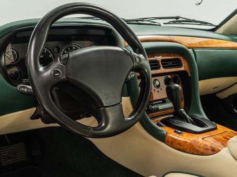 Used 2001 Aston Martin DB7 Vantage image 13