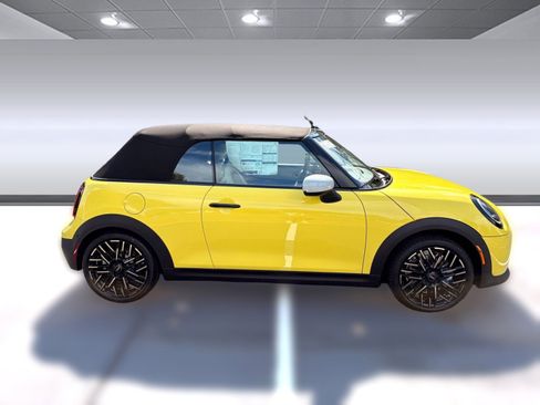 New 2026 MINI Cooper S image 8