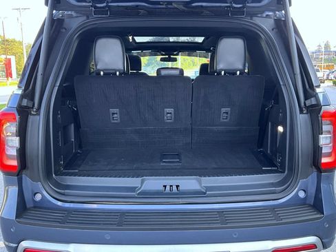 Used 2023 Ford Expedition Platinum AWD/4WD image 9