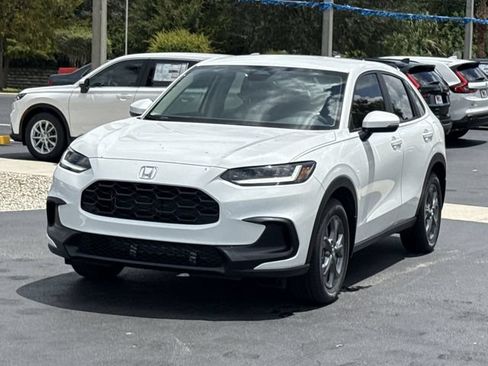 New 2027 Honda HR-V LX image 12