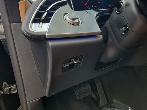 New 2026 Mercedes-Benz E 450 4MATIC Sedan image 26