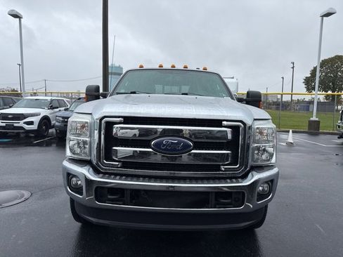 Used 2016 Ford F350 Lariat w/ Lariat Ultimate Package image 4