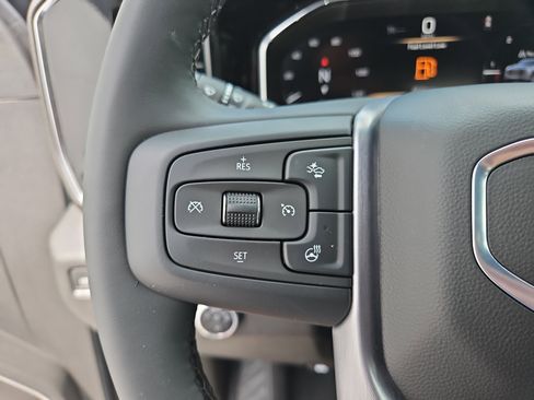 New 2026 GMC Sierra 1500 Elevation image 21