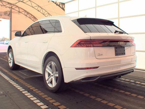 Used 2019 Audi Q8 Premium w/ Convenience Package AWD/4WD image 8