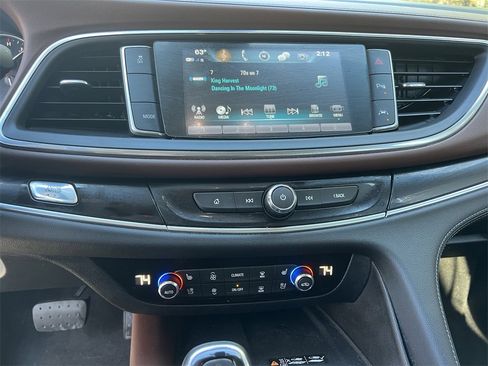 Used 2019 Buick Enclave Avenir w/ Avenir Technology Package image 25