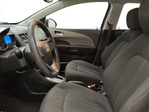 Used 2015 Chevrolet Sonic LT FWD image 17