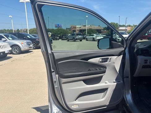 Used 2017 Honda Ridgeline RTL-E image 9