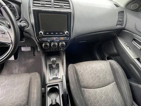 Used 2021 Mitsubishi Outlander Sport SE AWD/4WD image 9