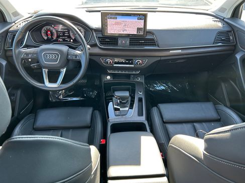 Used 2023 Audi Q5 2.0T Prestige w/ Prestige Package image 23