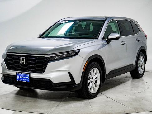 Used 2024 Honda CR-V EX image 3
