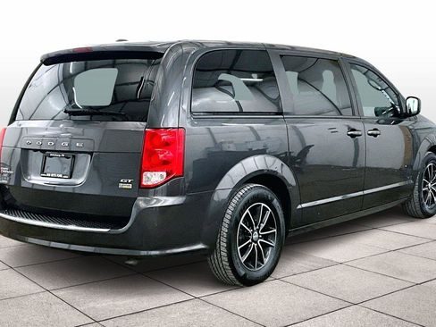 Used 2019 Dodge Grand Caravan GT image 11