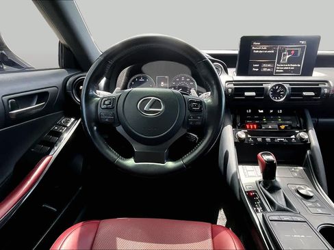 Used 2023 Lexus IS 300 w/ Comfort Package RWD image 6