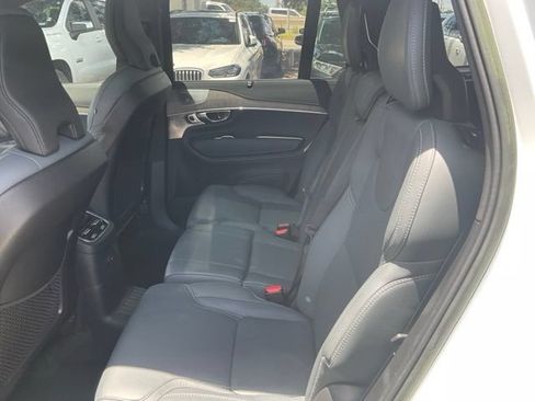 Certified 2023 Volvo XC90 T8 Ultimate w/ Protection Package Premier AWD/4WD image 24