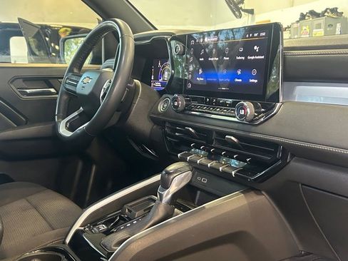 Used 2023 Chevrolet Colorado LT w/ LT Convenience Package image 26