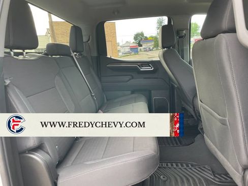 Used 2026 Chevrolet Silverado 1500 RST AWD/4WD image 33