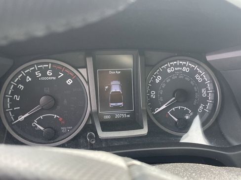 Used 2023 Toyota Tacoma TRD Off-Road RWD image 11