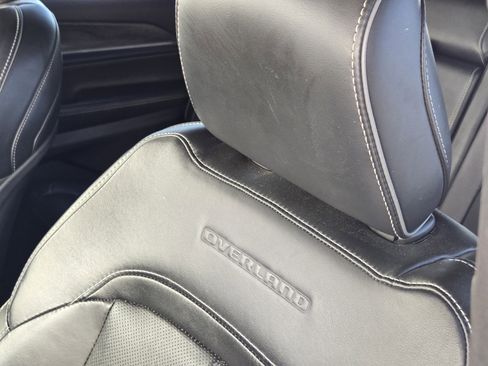 Used 2023 Jeep Grand Cherokee L Overland image 18